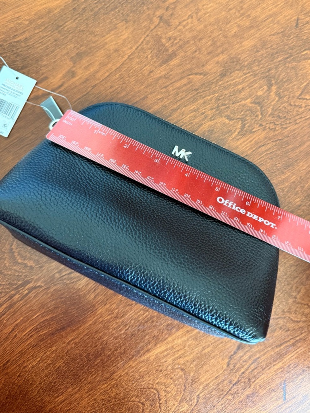 NEW Michael Kors Zippered Leather Pouch in Black with Silver Zipper - Picture 6 of 15